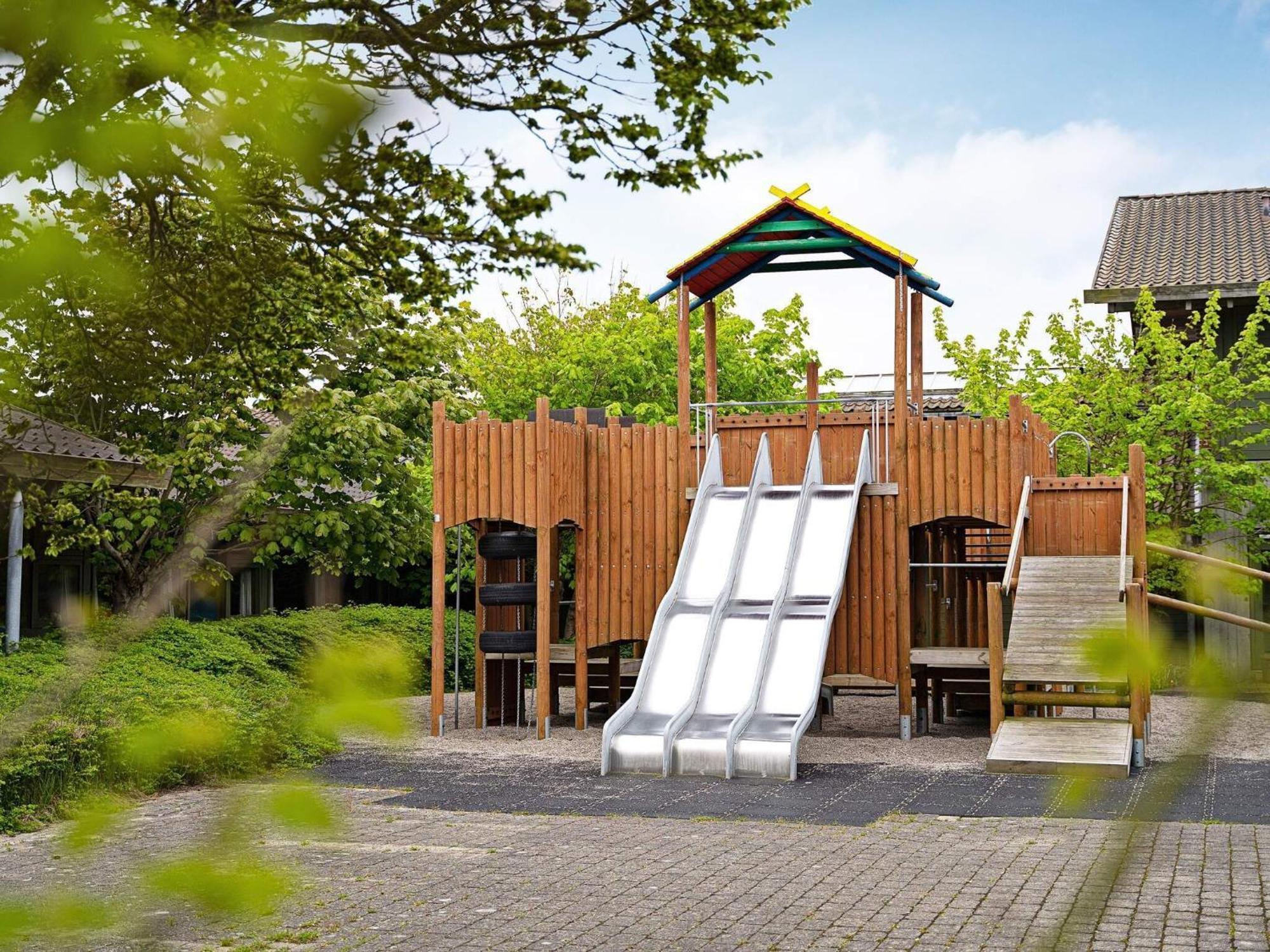 6 Person Holiday Home On A Holiday Park In Ґіллайе Екстер'єр фото